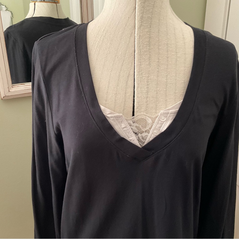 DENVER HAYS, BLACK SWEATER, SIZE: L